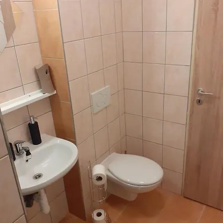 Ubytovani Na Rohu *